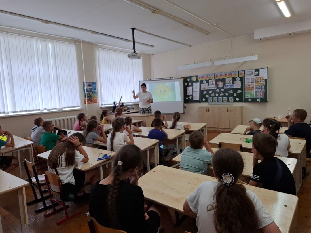 Сегодня в нашем пришкольном лагере с дневным пребывание детей &amp;quot;Детство&amp;quot; прошли очень интересные и поучительные занятия.
